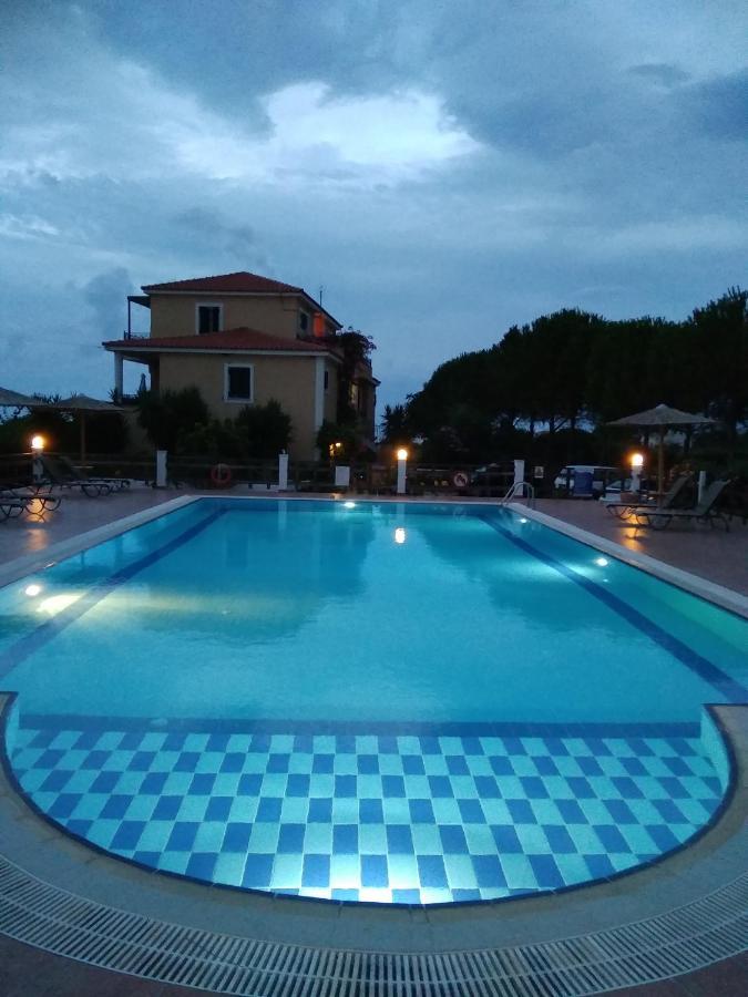 Vitoratos Apartment *